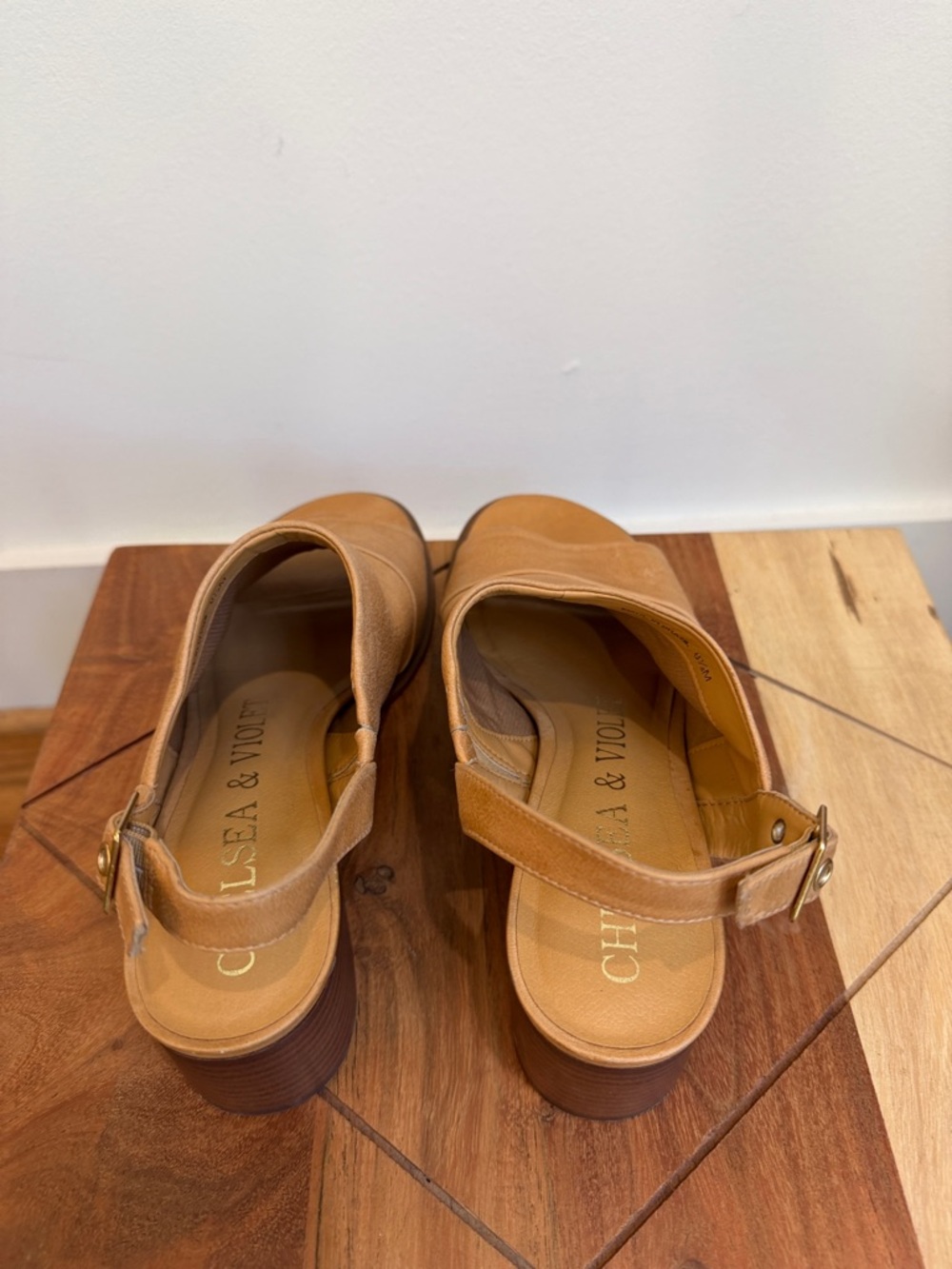 Chelsea & Violet Open-Toe Slingback Soft Leather Sandals, 8 1/2 - Picture 4 of 7